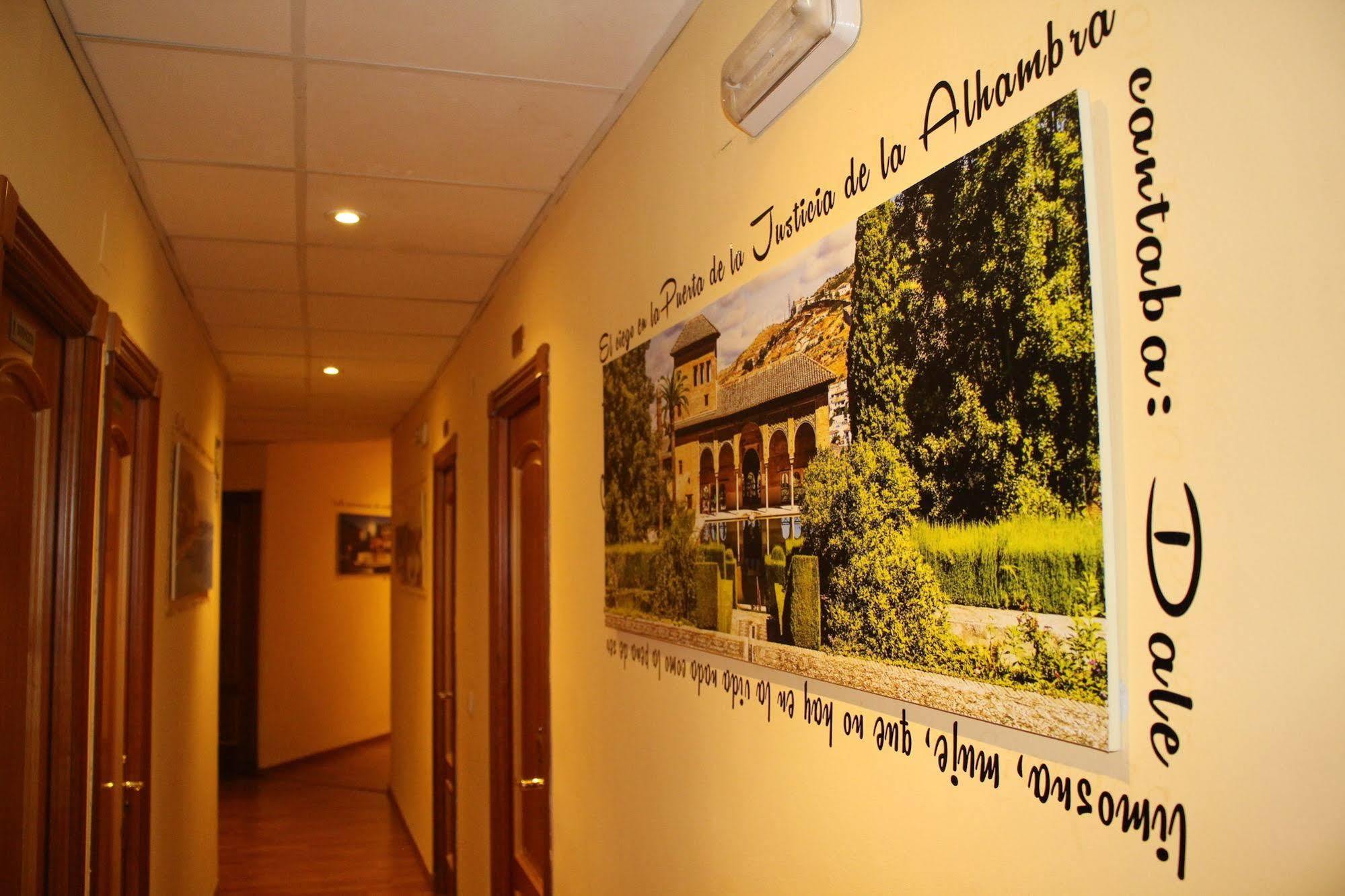 Hotel La Curva Albolote Eksteriør billede